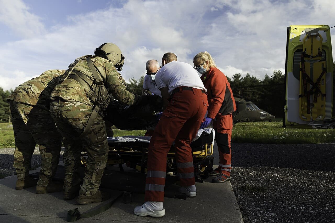 Stretcher and gurney comparison