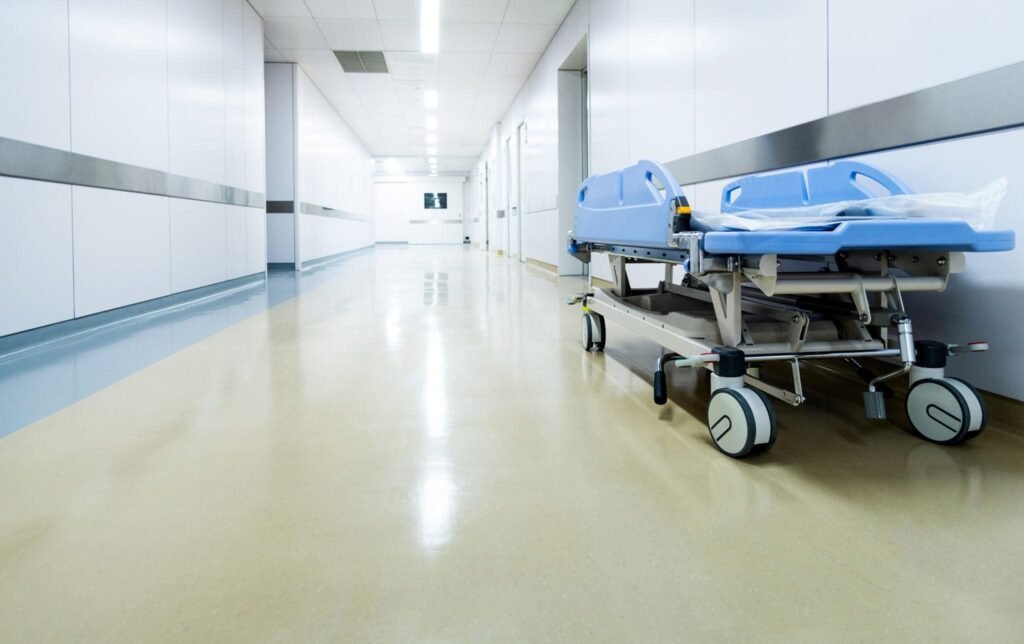 How many types of hospital stretchers are there?
